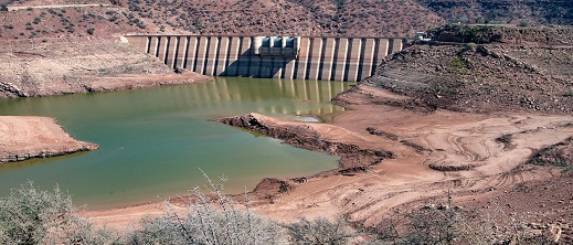 وضعية الماء في المغرب مقلقة.. وإطلاق برنامج استعجالي لتدبير الازمة وضعية الماء في المغرب مقلقة.. وإطلاق برنامج استعجالي لتدبير الازمة