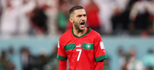 حكيم زياش يوجه رسالة مؤثرة للمغاربة حكيم زياش يوجه رسالة مؤثرة للمغاربة