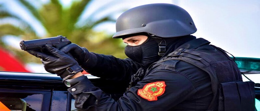 إيقاف مفتش شرطة لإطلاقه النار بسلاحه الوظيفي على رئيسه إيقاف مفتش شرطة لإطلاقه النار بسلاحه الوظيفي على رئيسه