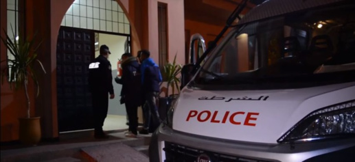 بواسطة الرقم الأخضر.. ضبط عون سلطة متلبسا بالارتشاء في ملحقة إدارية بواسطة الرقم الأخضر.. ضبط عون سلطة متلبسا بالارتشاء في ملحقة إدارية