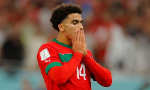 نجم المنتخب الوطني زكرياء أبوخلال يحتفل بزفافه نجم المنتخب الوطني زكرياء أبوخلال يحتفل بزفافه