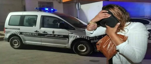 متزوجة استغلت صلاة الجمعة لدعوة عشيقها إلى فراش الزوجية متزوجة استغلت صلاة الجمعة لدعوة عشيقها إلى فراش الزوجية