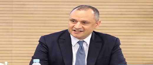 وزير الصناعة.. هذا تاريخ الإعلان وكلفة مشروع صناعة أول سيارة مغربية وزير الصناعة.. هذا تاريخ الإعلان وكلفة مشروع صناعة أول سيارة مغربية