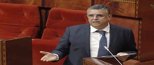 وهبي يحذر الصحفيين من التأثر بـ فيسبوك.. ويتوعد ناشري الاكاذيب والصور الشخصية وهبي يحذر الصحفيين من التأثر بـ فيسبوك.. ويتوعد ناشري الاكاذيب والصور الشخصية