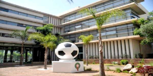 ملياردير يشتريه بهذا المبلغ.. إفراغ مقر جامعة كرة القدم المغربية ملياردير يشتريه بهذا المبلغ.. إفراغ مقر جامعة كرة القدم المغربية