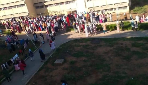 سكتة قلبية تنهي حياة طالبة داخل الحي الجامعي سكتة قلبية تنهي حياة طالبة داخل الحي الجامعي