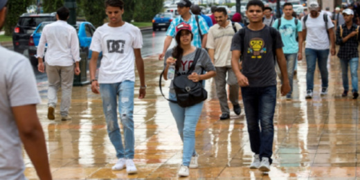 استطلاع رأي: 82 في المئة من المغاربة لا يثقون في حكومة أخنوش استطلاع رأي: 82 في المئة من المغاربة لا يثقون في حكومة أخنوش