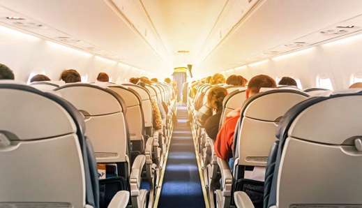 اسبانيا تحقق في إجبار مضيفات طيران على خلع ملابسهن خلال اختبار توظيف اسبانيا تحقق في إجبار مضيفات طيران على خلع ملابسهن خلال اختبار توظيف