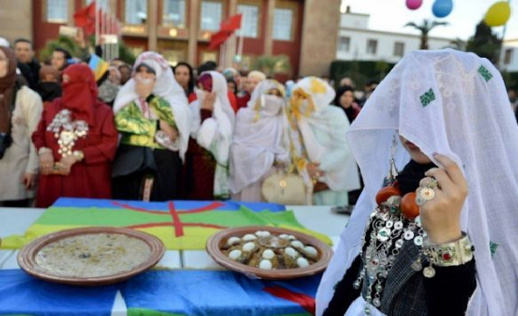 بنسعيد وزير الثقافة يعلن الإحتفال بالسنة الأمازيغية بنسعيد وزير الثقافة يعلن الإحتفال بالسنة الأمازيغية