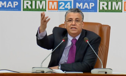 وهبي يرد على الجدل المثار حول إقرار المساواة بين شهادة المرأة والرجل وهبي يرد على الجدل المثار حول إقرار المساواة بين شهادة المرأة والرجل