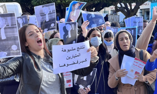 وزير العدل يقاضي مترشحا راسبا في امتحان المحاماة بتهمة تزوير رقم البطاقة الوطنية وزير العدل يقاضي مترشحا راسبا في امتحان المحاماة بتهمة تزوير رقم البطاقة الوطنية