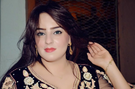 الموت يفجع المغنية المغربية نادية العروسي الموت يفجع المغنية المغربية نادية العروسي