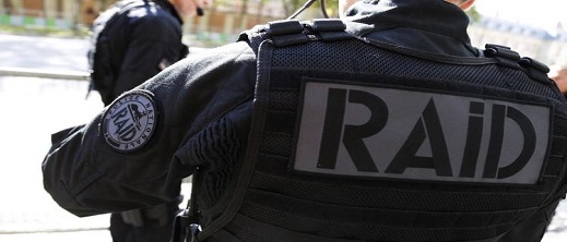 الشرطة الفرنسية تلقي القبض على 3 جنود لاعتدائهم على مغاربة لدوافع عنصرية