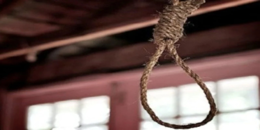 مأساة.. إمام مسجد يقدم على شنق نفسه مأساة.. إمام مسجد يقدم على شنق نفسه