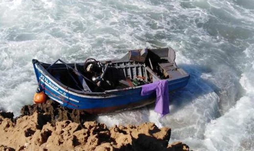 عناصر القوات المساعدة بشاطئ قرية أركمان تفشل محاولة للهجرة السرية عناصر القوات المساعدة بشاطئ قرية أركمان تفشل محاولة للهجرة السرية