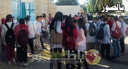 طلبة الأقسام التحضيرية بثانوية الخطابي يحتجون والإدارة تعدهم بتحقيق المطالب طلبة الأقسام التحضيرية بثانوية الخطابي يحتجون والإدارة تعدهم بتحقيق المطالب