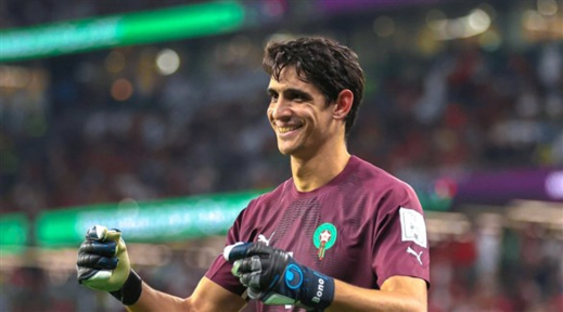 للمرة الثانية في أقل من شهر.. ياسين بونو يواصل حصد الجوائز بإسبانيا للمرة الثانية في أقل من شهر.. ياسين بونو يواصل حصد الجوائز بإسبانيا