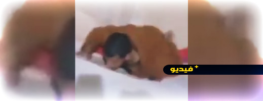 فضحته الكاميرا.. حارس بإقامة جامعية بالجزائر يتجسس على البنات فضحته الكاميرا.. حارس بإقامة جامعية بالجزائر يتجسس على البنات