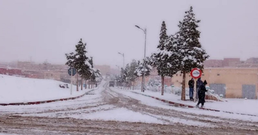 نشرة إنذارية: ترقب تساقطات ثلجية كثيفة في عدد من مناطق المملكة نشرة إنذارية: ترقب تساقطات ثلجية كثيفة في عدد من مناطق المملكة