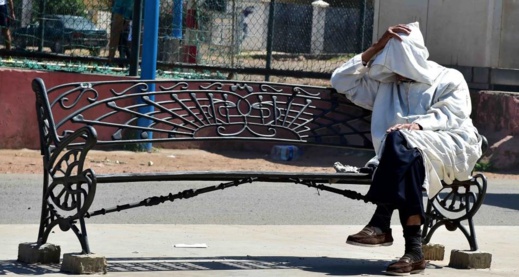 لماذا تأخرت الحكومة في صرف الدعم المالي المخصص للمسنين؟ لماذا تأخرت الحكومة في صرف الدعم المالي المخصص للمسنين؟