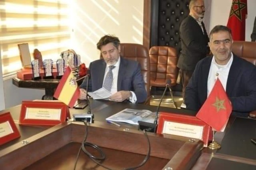 قنصل إسبانيا بالناظور ورئيس مجلس إقليم الدريوش يتباحثان سبل تعزيز التعاون والشراكة قنصل إسبانيا بالناظور ورئيس مجلس إقليم الدريوش يتباحثان سبل تعزيز التعاون والشراكة