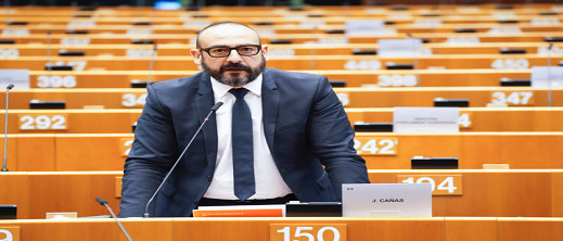 مفوضية الاتحاد الأوروبي تعلق على مزاعم انتهاك المغرب بنود الشراكة بسبب جمارك سبتة ومليلية مفوضية الاتحاد الأوروبي تعلق على مزاعم انتهاك المغرب بنود الشراكة بسبب جمارك سبتة ومليلية