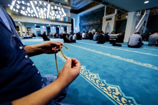 منهم ناظوريون.. أوروبا تستعين بـ 144 إماما مغربيا للوعظ و الإرشاد وهذه وجهاتهم