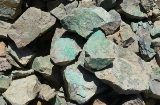 اكتشاف كميات هامة من الفضة والنحاس بالمغرب اكتشاف كميات هامة من الفضة والنحاس بالمغرب