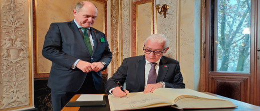 المغرب والنمسا يوقعان على اتفاقية للتعاون هي الأولى مع بلد أفريقي