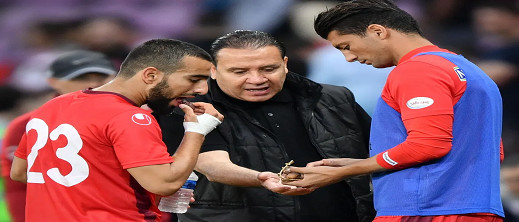 الدوري الإنجليزي يسمح بإيقاف المباريات مؤقتا للاعبين المسلمين لتناول الإفطار في رمضان الدوري الإنجليزي يسمح بإيقاف المباريات مؤقتا للاعبين المسلمين لتناول الإفطار في رمضان