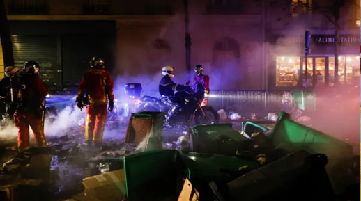 اعتقال وإصابة مئات الأشخاص في أول يوم من مضان.. فرنسا تعلن حصيلة "الخميس الأسود" اعتقال وإصابة مئات الأشخاص في أول يوم من مضان.. فرنسا تعلن حصيلة "الخميس الأسود"