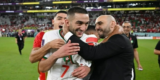 الركراكي يكشف عما يحتاجه حكيم زياش من أجل التألق الركراكي يكشف عما يحتاجه حكيم زياش من أجل التألق