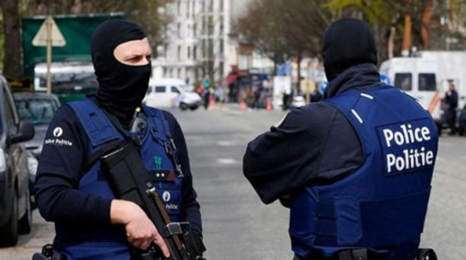 اعتقال مغاربة ينتمون لشبكة إجرامية لغسل أموال المخدرات في بلجيكا