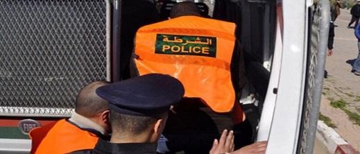 اعتقال أربعيني بتهمة تزوير الشهادات الطبية الخاصة برخصة السياقة اعتقال أربعيني بتهمة تزوير الشهادات الطبية الخاصة برخصة السياقة