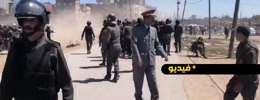 شاهدوا.. اشتباكات عنيفة ومواجهة بالحجارة بين القوة العمومية وسكان حي صفيحي شاهدوا.. اشتباكات عنيفة ومواجهة بالحجارة بين القوة العمومية وسكان حي صفيحي