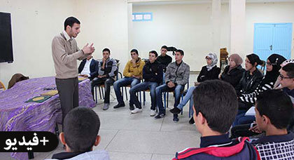 تلاميذ ثانوية طه حسين يستفيدون من دورة تكوينيّة حول التّنمية الذّاتية تلاميذ ثانوية طه حسين يستفيدون من دورة تكوينيّة حول التّنمية الذّاتية