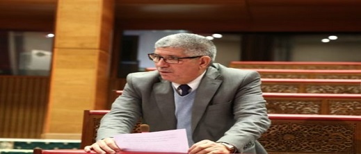 بعد فضيحة مبدع.. إبعاد برلماني متابع بتهم فساد من إلقاء كلمة امام الحكومة بعد فضيحة مبدع.. إبعاد برلماني متابع بتهم فساد من إلقاء كلمة امام الحكومة