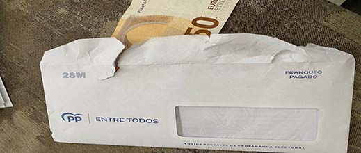 50 أورو للصوت.. المغرب يتصدى لتزوير الانتخابات في مليلية والحزب الشعبي في قفص الاتهام 50 أورو للصوت.. المغرب يتصدى لتزوير الانتخابات في مليلية والحزب الشعبي في قفص الاتهام