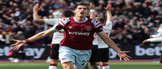 نايف أكرد: من ويستهام إلى ليفربول... هل ستتحقق الصفقة الكبيرة؟ نايف أكرد: من ويستهام إلى ليفربول... هل ستتحقق الصفقة الكبيرة؟