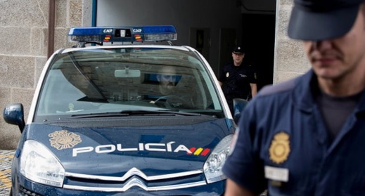 مليلية.. اعتقال 9 أشخاص يشتبه تورطهم في تزوير الانتخابات المحلية مليلية.. اعتقال 9 أشخاص يشتبه تورطهم في تزوير الانتخابات المحلية