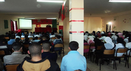 إعداديّة بن طيب 2 تحتضن أسبوعا تحسيسيّا حول السيدا إعداديّة بن طيب 2 تحتضن أسبوعا تحسيسيّا حول السيدا 