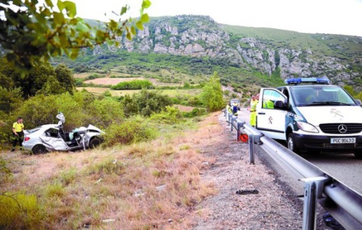 مصرع مهاجرة مغربية في حادثة سير بجنوب إسبانيا مصرع مهاجرة مغربية في حادثة سير بجنوب إسبانيا