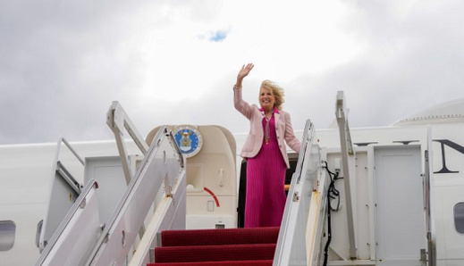 زوجة الرئيس الأمريكي جو بايدن تحل بالمغرب زوجة الرئيس الأمريكي جو بايدن تحل بالمغرب