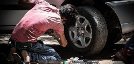 60 في المئة من الأطفال المشتغلين بالمغرب يزاولون أعمالا خطيرة 60 في المئة من الأطفال المشتغلين بالمغرب يزاولون أعمالا خطيرة