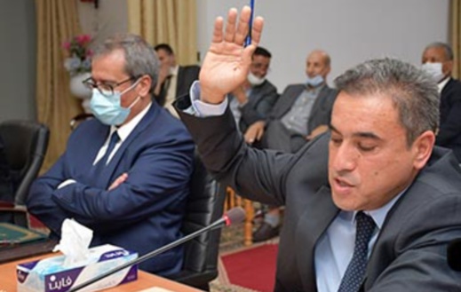 ما الذي يحدث بالمجلس الإقليمي للناظور.. أعضاء غاضبين من الوعود "الكاذبة" والتسيير الفردي ما الذي يحدث بالمجلس الإقليمي للناظور.. أعضاء غاضبين من الوعود "الكاذبة" والتسيير الفردي