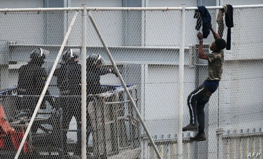 المغرب يشيد سياجا جديدا بين الناظور ومليلية المغرب يشيد سياجا جديدا بين الناظور ومليلية