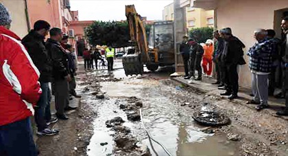 تساقطات مطرية خفيفة تكشف عن الحالة الكارثية للبنية التحتية لشبكة التطهير بالحي الجديد بزايو تساقطات مطرية خفيفة تكشف عن الحالة الكارثية للبنية التحتية لشبكة التطهير بالحي الجديد بزايو