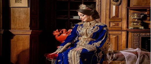 الجزائر تسرق القفطان.. والمغرب يتحرك رسميا في المحافل الدولية الجزائر تسرق القفطان.. والمغرب يتحرك رسميا في المحافل الدولية