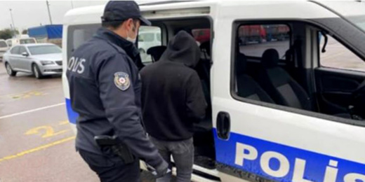 السلطات التركية تبدأ في ترحيل مهاجرين مغاربة غير نظاميين السلطات التركية تبدأ في ترحيل مهاجرين مغاربة غير نظاميين