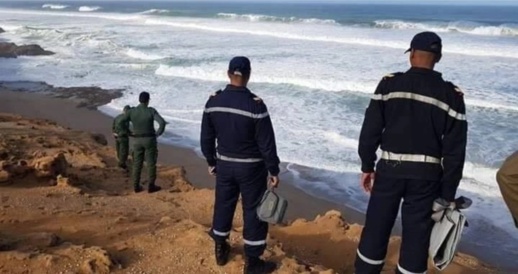 6 قتلى و 50 موقوفا.. هذه حصيلة غرق قارب للهجرة السرية بالناظور 6 قتلى و 50 موقوفا.. هذه حصيلة غرق قارب للهجرة السرية بالناظور